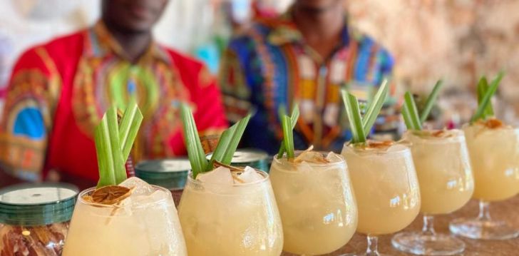 viešbutis PALUMBOREEF BEACH RESORT įsikūręs Zanzibaras.