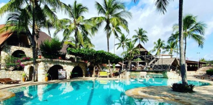 planuoji kelionę į Zanzibaras? apsistokite 4 viešbutyje PALUMBOREEF BEACH RESORT. 