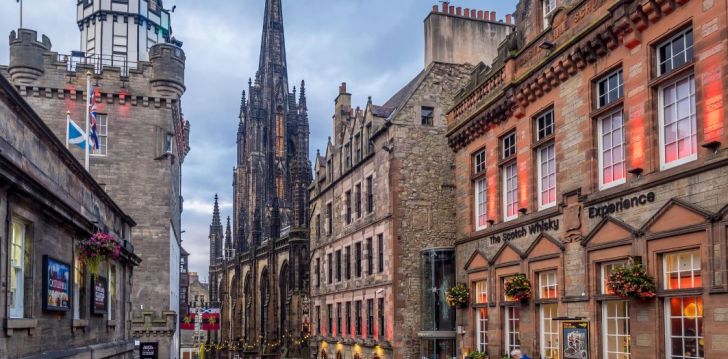 HUB BY PREMIER INN EDINBURGH HAYMARKET - klientų vertinamas, kaip geras kainos ir kokybės santykis.