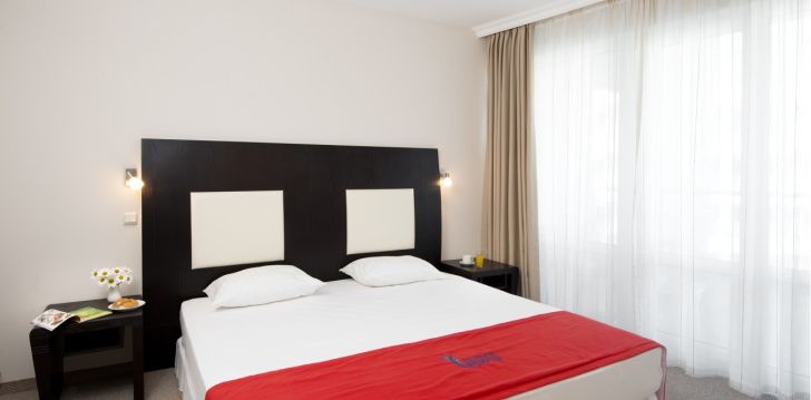Apsistokite HOTEL CALYPSO SUNNY BEACH viešbutyje už gerą kainą.
