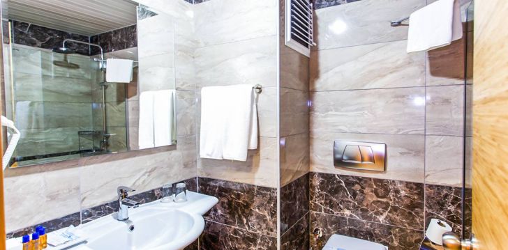 EFTALIA SPLASH RESORT HOTEL - klientų vertinamas, kaip geras kainos ir kokybės santykis.