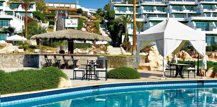 apsistokite SAFIR SHARM WATERFALLS RESORT viešbutyje už gerą kainą.