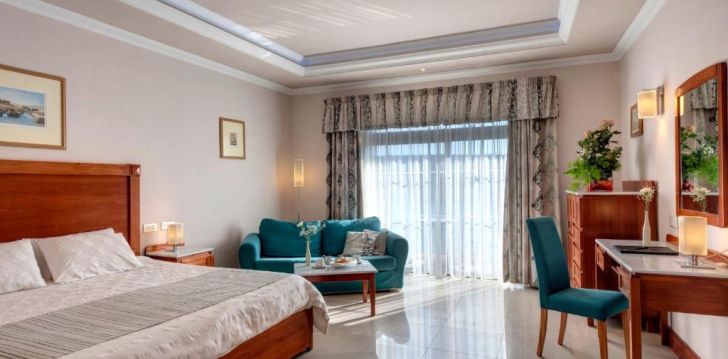 jaukus viešbutis PARADISE BAY RESORT HOTEL, jūsų atostogoms