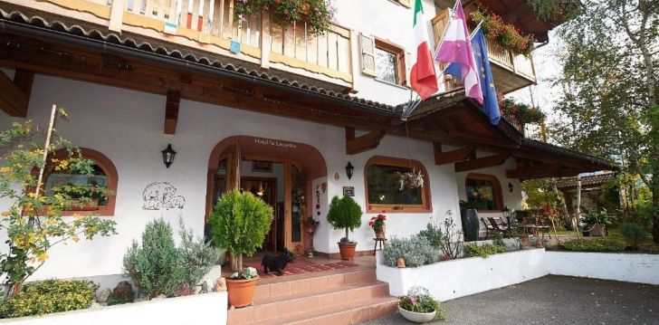 Apsistokite LA LOCANDA HOTEL & RESIDENCE viešbutyje už gerą kainą. 