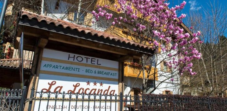 Atostogos Italija – apsistokite viešbutyje LA LOCANDA HOTEL & RESIDENCE