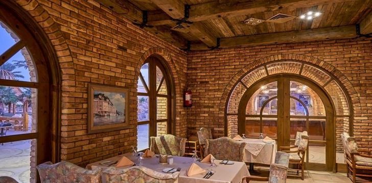 PARROTEL BEACH RESORT - klientų vertinamas, kaip geras kainos ir kokybės santykis.