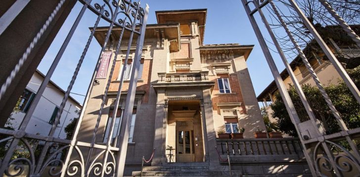 Apsistokite VILLA TOWER INN viešbutyje už gerą kainą. 