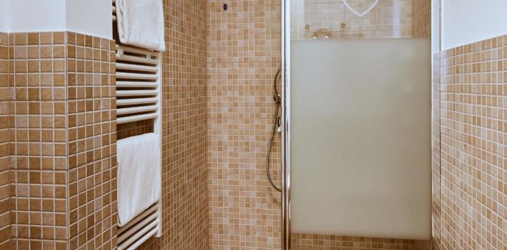Viešbutis VILLA TOWER INN įsikūręs Italija.