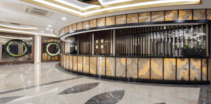 rinkitės viešbutį SAPHIR HOTEL kelionei į Turkija