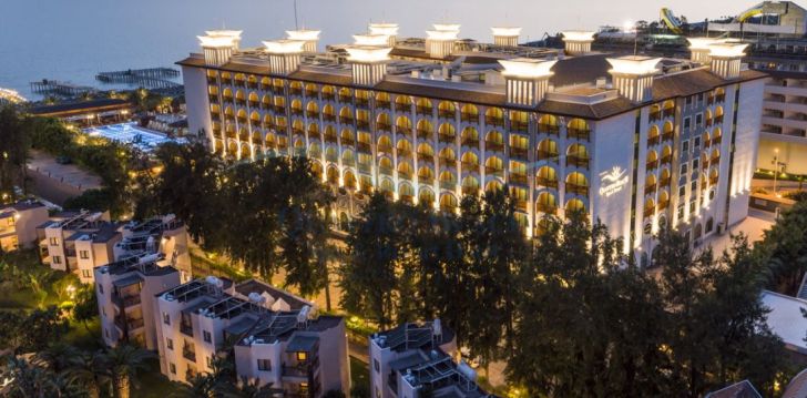 Atostogos Turkija – apsistokite viešbutyje QUATTRO BEACH SPA & RESORT HOTEL
