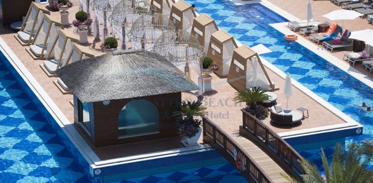 Viešbutis QUATTRO BEACH SPA & RESORT HOTEL įsikūręs Turkija.