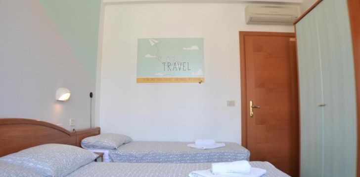 Viešbutis HOTEL VILLA CATERINA įsikūręs Italija.