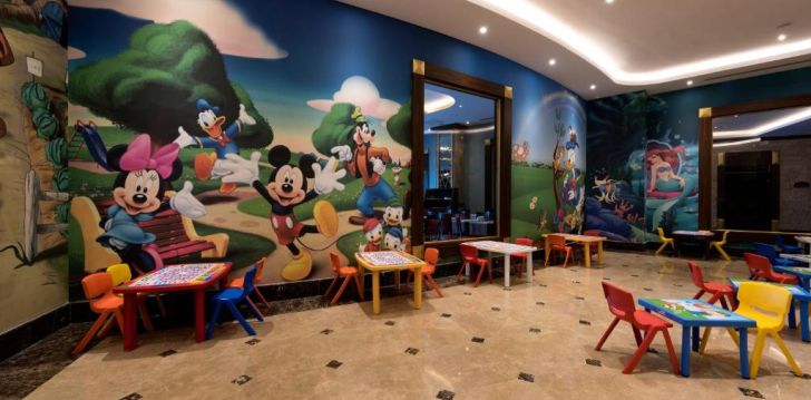tavęs laukia poilsis Turkija įsikūrusiame OZ HOTELS SUI