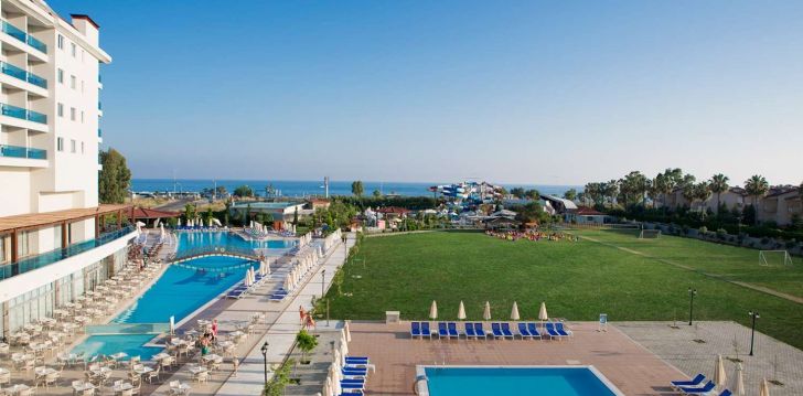 rinkitės viešbutį KAHYA RESORT AQUA & SPA kelionei į Turkija