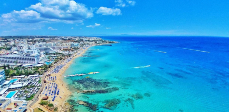 tavo atostogos prasideda viešbutyje CONSTANTINOS THE GREAT BEACH HOTEL