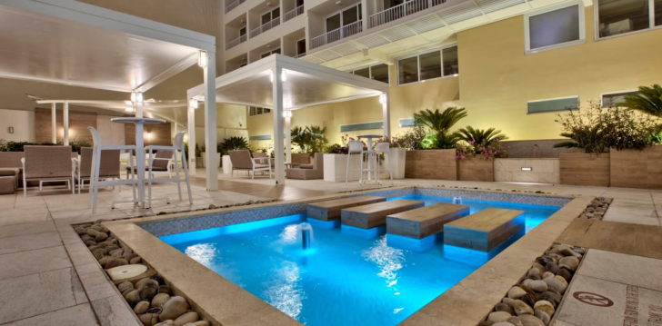 jaukus viešbutis HOTEL SANTANA, jūsų atostogoms