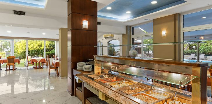 tavo atostogos prasideda viešbutyje STEFANIA BEACH RESORT
