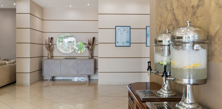 tavęs laukia poilsis Graikija įsikūrusiame STEFANIA BEACH RESORT