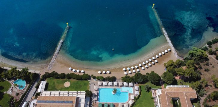 NEGROPONTE RESORT - klientų vertinamas, kaip geras kainos ir kokybės santykis. 