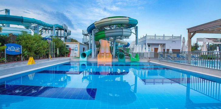 J'ADORE DELUXE HOTEL & SPA - klientų vertinamas, kaip geras kainos ir kokybės santykis. 