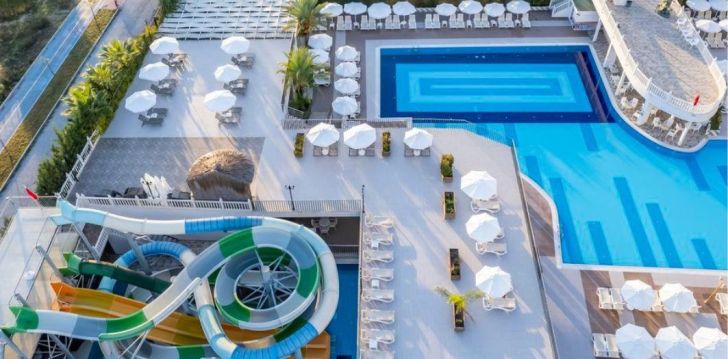 J'ADORE DELUXE HOTEL & SPA - klientų vertinamas, kaip geras kainos ir kokybės santykis. 