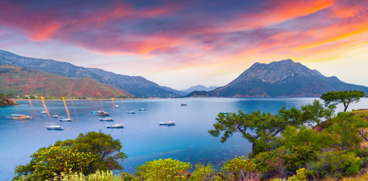 Apgyvendinimas 5* NG PHASELIS BAY