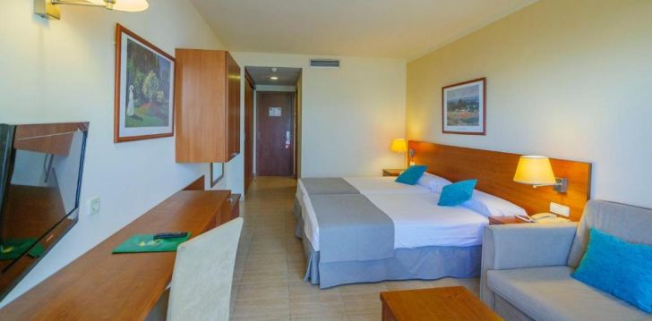 Ispaniškai kaitrios atostogos Kosta Bravoje 4* viešbutyje DWO SIRIUS BY CHECKIN! 20