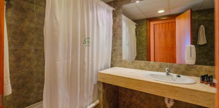 patogus viešbutis jūsų kelionei – 4* DWO SIRIUS BY CHECKIN