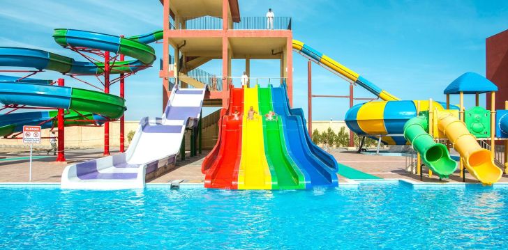 apsistokite ROYAL TULIP BEACH RESORT viešbutyje už gerą kainą. 