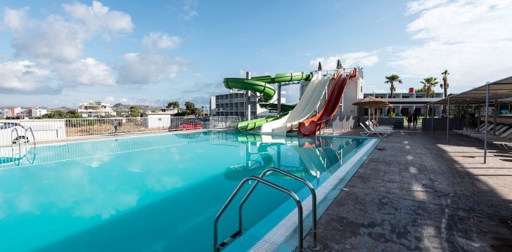 rinkitės viešbutį EVITA RESORT kelionei į Graikija
