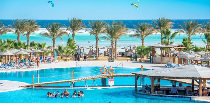 jaukus viešbutis ROYAL TULIP BEACH RESORT, jūsų atostogoms