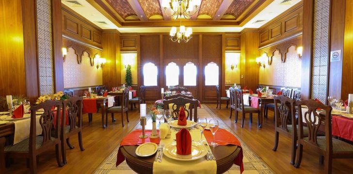 rinkitės viešbutį CRYSTAL DELUXE RESORT & SPA kelionei į Turkija