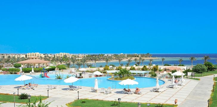 planuoji kelionę į Egiptas? apsistokite 5 viešbutyje ROYAL BRAYKA BEACH RESORT.