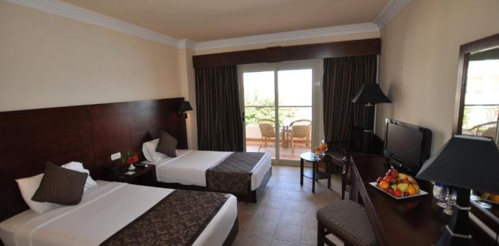 planuoji kelionę į Egiptas? apsistokite 5 viešbutyje ROYAL BRAYKA BEACH RESORT. 