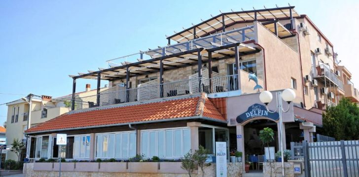 Poilsis ant jūros kranto Zadare 3* viešbutyje HOTEL DELFIN! 4