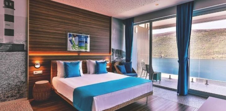 Jaukus viešbutis CARINE HOTEL KUMBOR, jūsų atostogoms