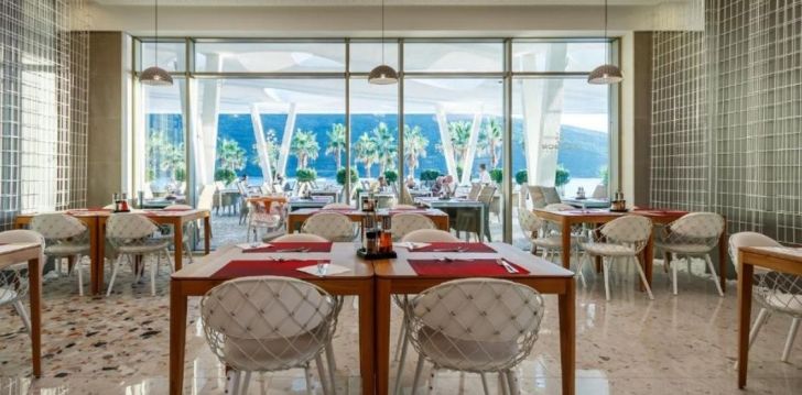 nepraleisk progos pailsėti už gerą kainą - viešbutyje MONTENEGRO BEACH RESORT
