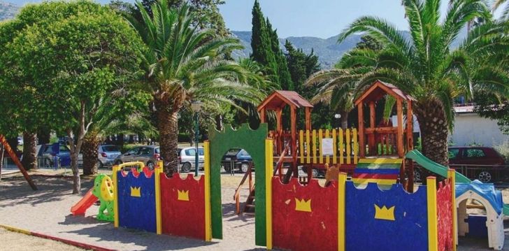 apgyvendinimas 4* MONTENEGRO BEACH RESORT