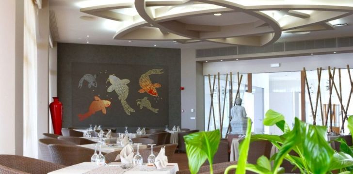 jaukus viešbutis ATRIUM PLATINUM LUXURY RESORT HOTEL & SPA, jūsų atostogoms