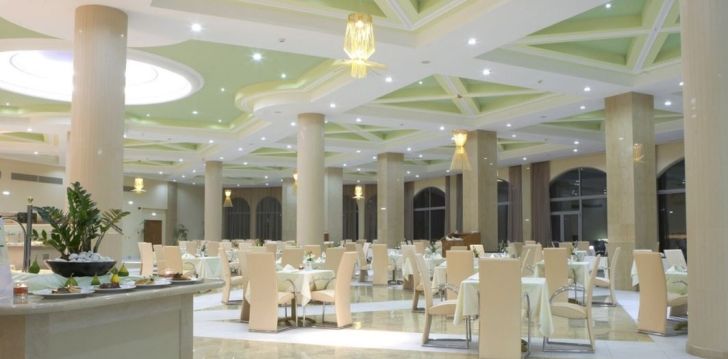 Viešbutis ATRIUM PLATINUM LUXURY RESORT HOTEL & SPA įsikūręs Graikija.