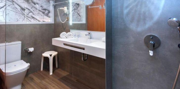 rinkitės viešbutį HOTEL GHT AQUARIUM & SPA kelionei į Ispanija