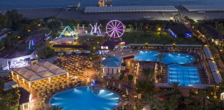 CLUB HOTEL TURAN PRINCE WORLD - klientų vertinamas, kaip geras kainos ir kokybės santykis. 
