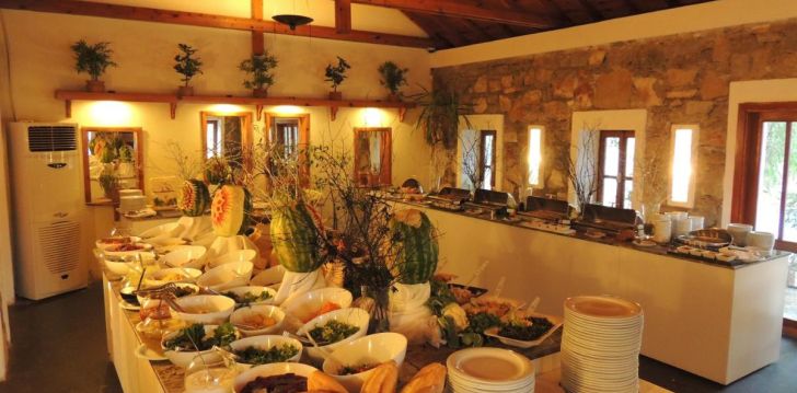 Viešbutis OKALIPTUS HOTEL įsikūręs Turkija. 