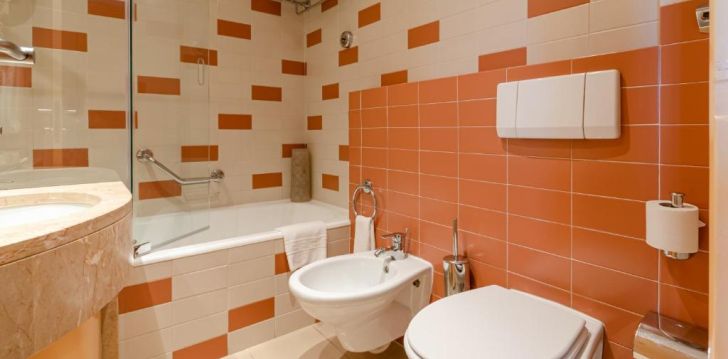 nepraleisk progos pailsėti už gerą kainą - viešbutyje HOTEL ROMA