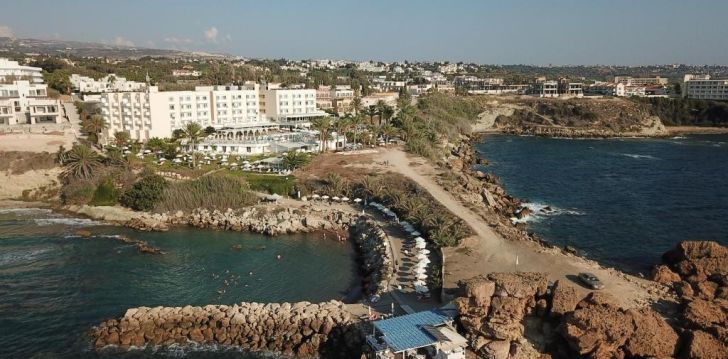 Atostogos Kipras – apsistokite viešbutyje QUEENS BAY