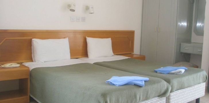 Patogus viešbutis jūsų kelionei – 3* DEBBIE XENIA HOTEL APARTMENTS