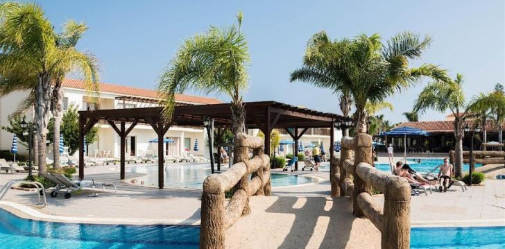 TSOKKOS PARADISE VILLAGE - klientų vertinamas, kaip geras kainos ir kokybės santykis. 