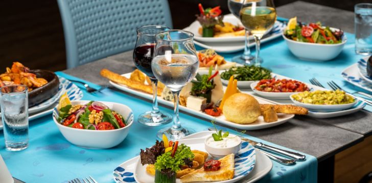 apsistokite MYLOME LUXURY HOTEL RESORT viešbutyje už gerą kainą. 
