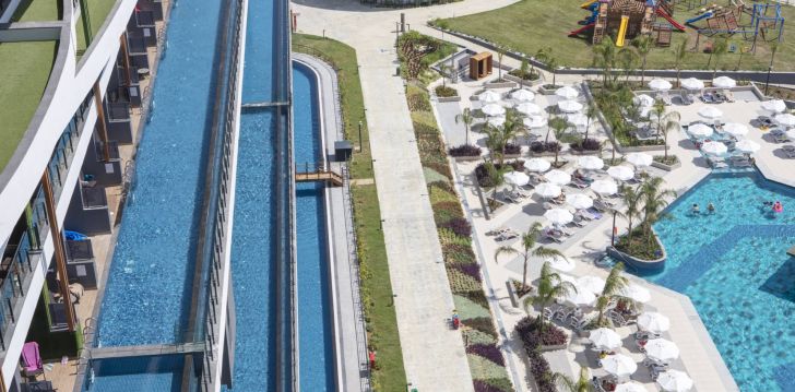 apsistokite MYLOME LUXURY HOTEL RESORT viešbutyje už gerą kainą.