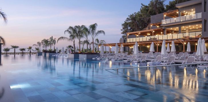 viešbutis MYLOME LUXURY HOTEL RESORT įsikūręs Turkija.